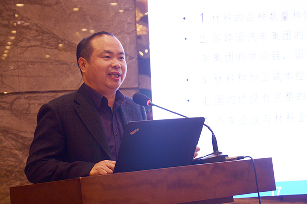 潘爱华最新动态，探索前沿科技，引领未来发展