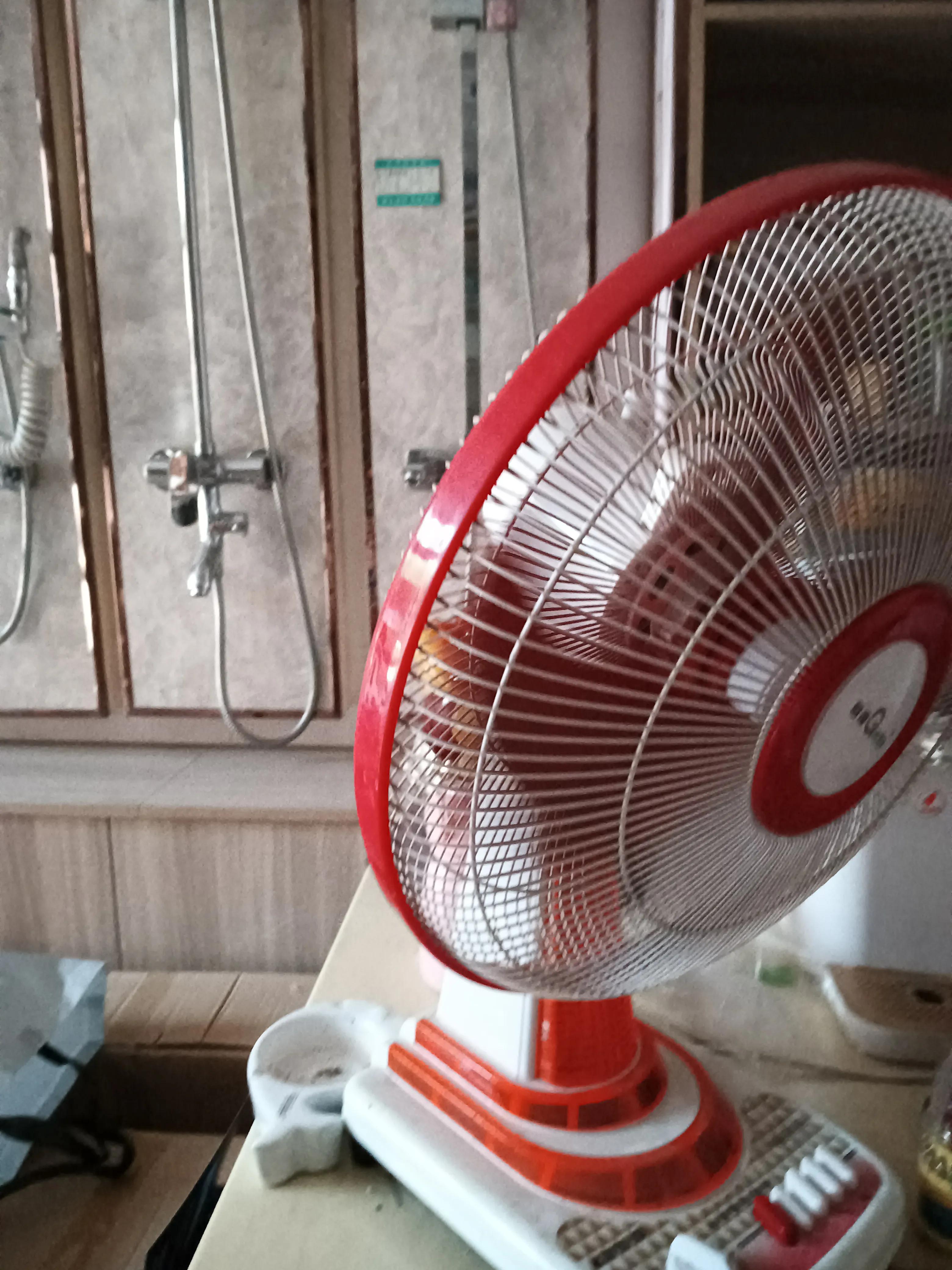科技与舒适并行的最新空调电扇产品亮相！